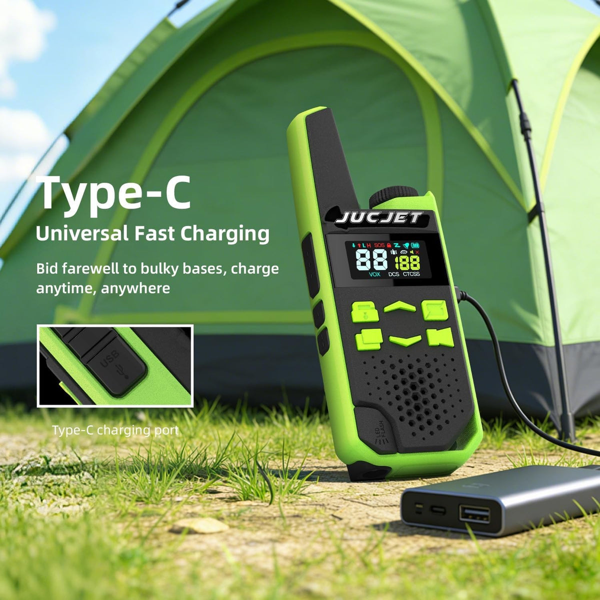 Green JUCJET TG-FR1 charging from a power bank via the USB-C port